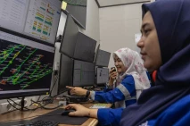 Menembus Batas: Perempuan...