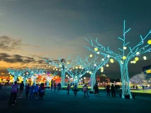 Warna-Warni Taiwan Lantern...