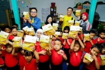 Rayakan National Breakfast...