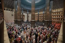 Salat Tarawih Pertama...
