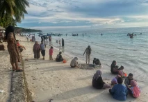 Pesona Pantai Panrangluhu:...