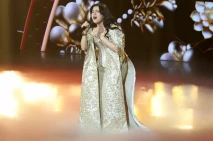 Shabrina Leanor Sentuh...