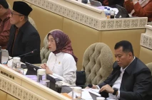 Komisi II DPR dan MenPAN-RB...
