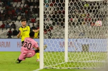 Oxford United Hancurkan...