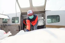 Melihat Persiapan Operasi...