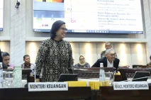 Komisi XI DPR dan Menkeu...