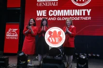 WE Community Dorong...