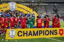 Bungkam Timnas Indonesia,...