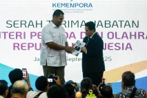 Erick Thohir Resmi Gantikan...