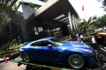 KPK Pindahkan 32 Kendaraan...
