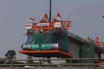 Progres LRT Jakarta...