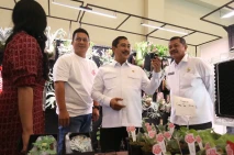 Resmi Dibuka, FLOII...