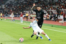 Persija Rayakan HUT...