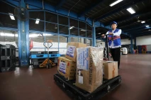 Pengiriman Bantuan Gratis...
