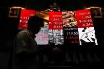IHSG Ambles 4,57 Persen...