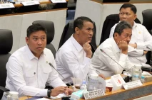 Rapat Komisi IV DPR,...