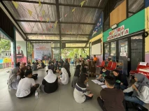 Lebih Dari 200 Relawan...