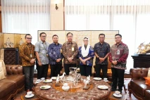 Penyerahan Santunan...