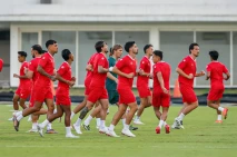 Latihan Timnas Indonesia...