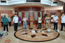 Tenaga Honorer Pemkab...