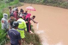Polres Enrekang Bantu...
