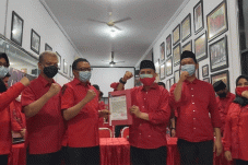 Rekomendasi Keluar,...