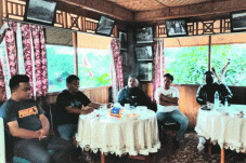 Pasangan Theo-Zadrak...