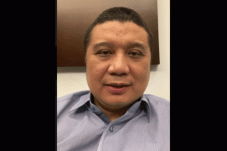 Lewat Video, Erwin Aksa...