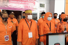 Resmi Daftar Jadi Calon...