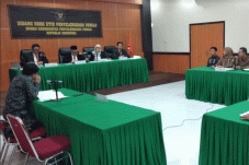 DKPP Akan Sidang 5 Komisioner...