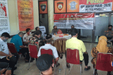 Kandidat Diminta Tak...