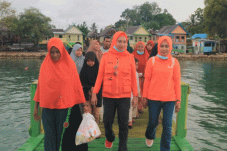 Warga Pulau di Pangkep...