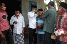 Bertemu Warga Ance,...