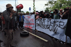 Unjuk Rasa Tolak UU...