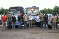 Bupati Barru Lepas Bantuan...