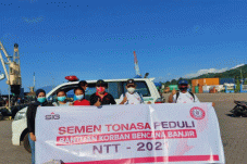 PT Semen Tonasa Salurkan...