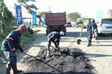 Dinas PU Makassar Mulai...