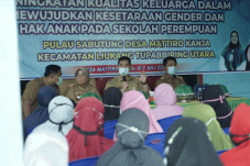 Bupati Pangkep Imbau...