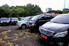 Dewan Atensi Lemahnya...