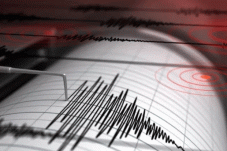 Gempa M5,3 Guncang Mamasa,...