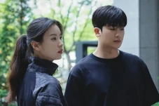 5 Drama Korea yang Ceritanya...