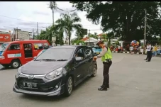 Langgar Ganjil Genap,...