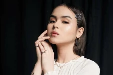 Laura Anna Ingin Beri...