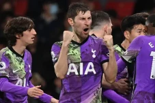 Hasil Liga Inggris 2021/2022:...