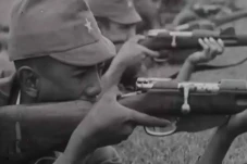 6 Organisasi Militer...