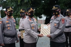 Bantu Percepatan Vaksinasi,...
