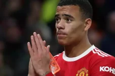 MU Ditekuk Wolves, Ralf...
