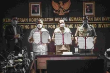 Cegah Jakarta Tenggelam,...