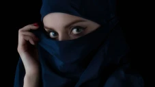 Ratusan Wanita Muslim...