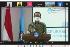 Transformasi Digital,...